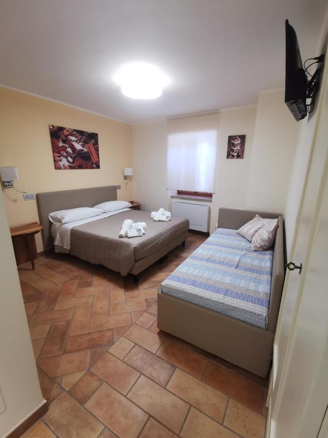 Lucyben Guesthouse Cascia Dış mekan fotoğraf